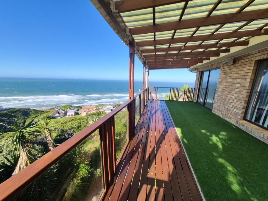 4 Bedroom Property for Sale in Dana Bay Western Cape